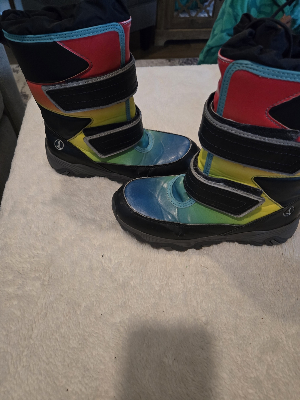 Kids Rainbow Lands End Snow Boots with Velcro Straps - Picture 2 of 8